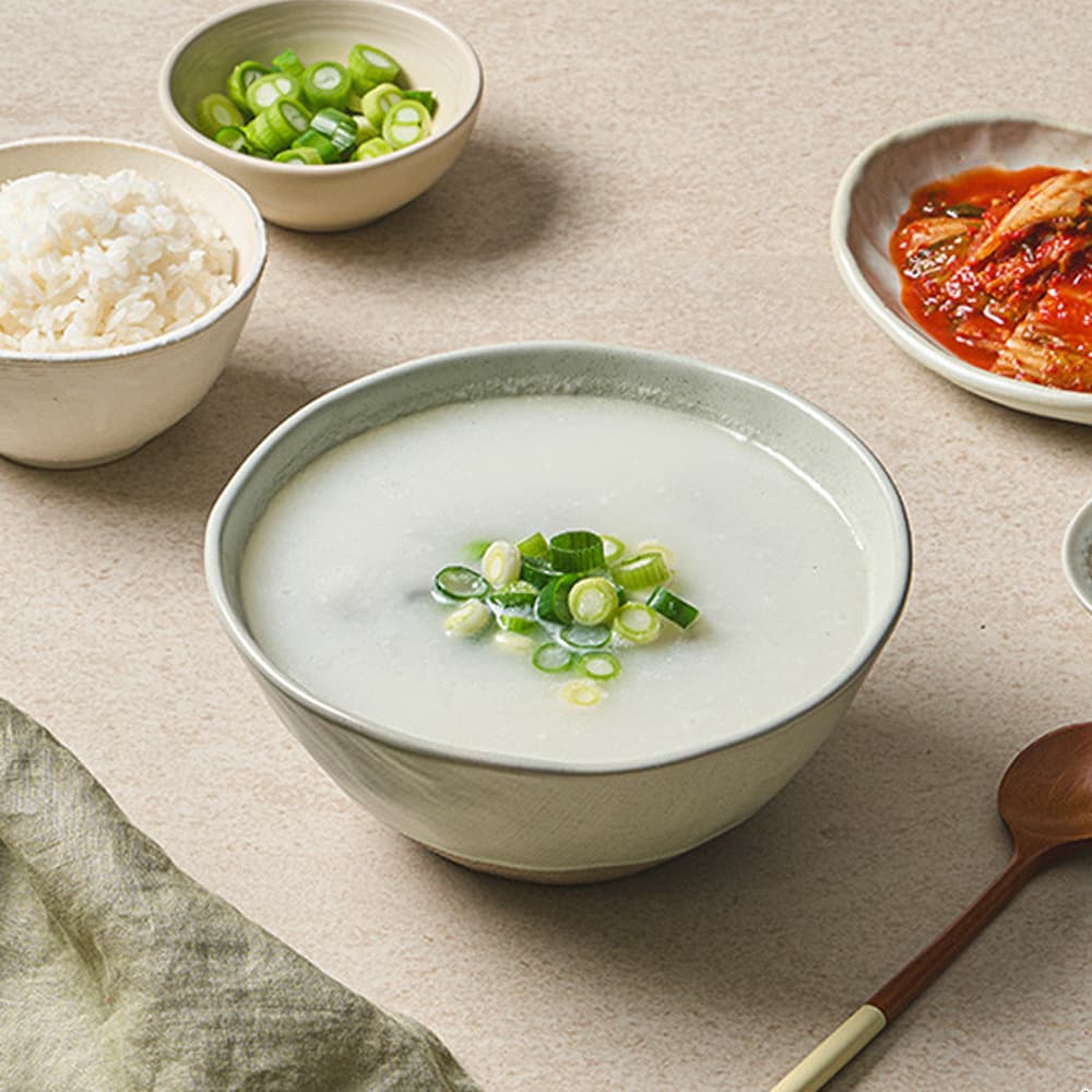 신세계푸드 호텔컬렉션 에센셜 한우사골곰탕 450g(1팩/5팩 선택)
